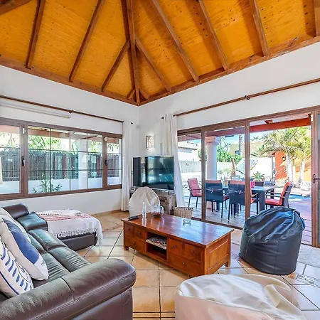 Loira Villa Corralejo